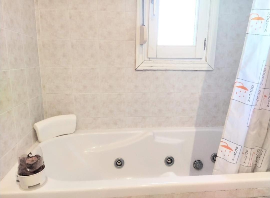 Apartamento Entrerios 巴尔巴斯特罗 外观 照片